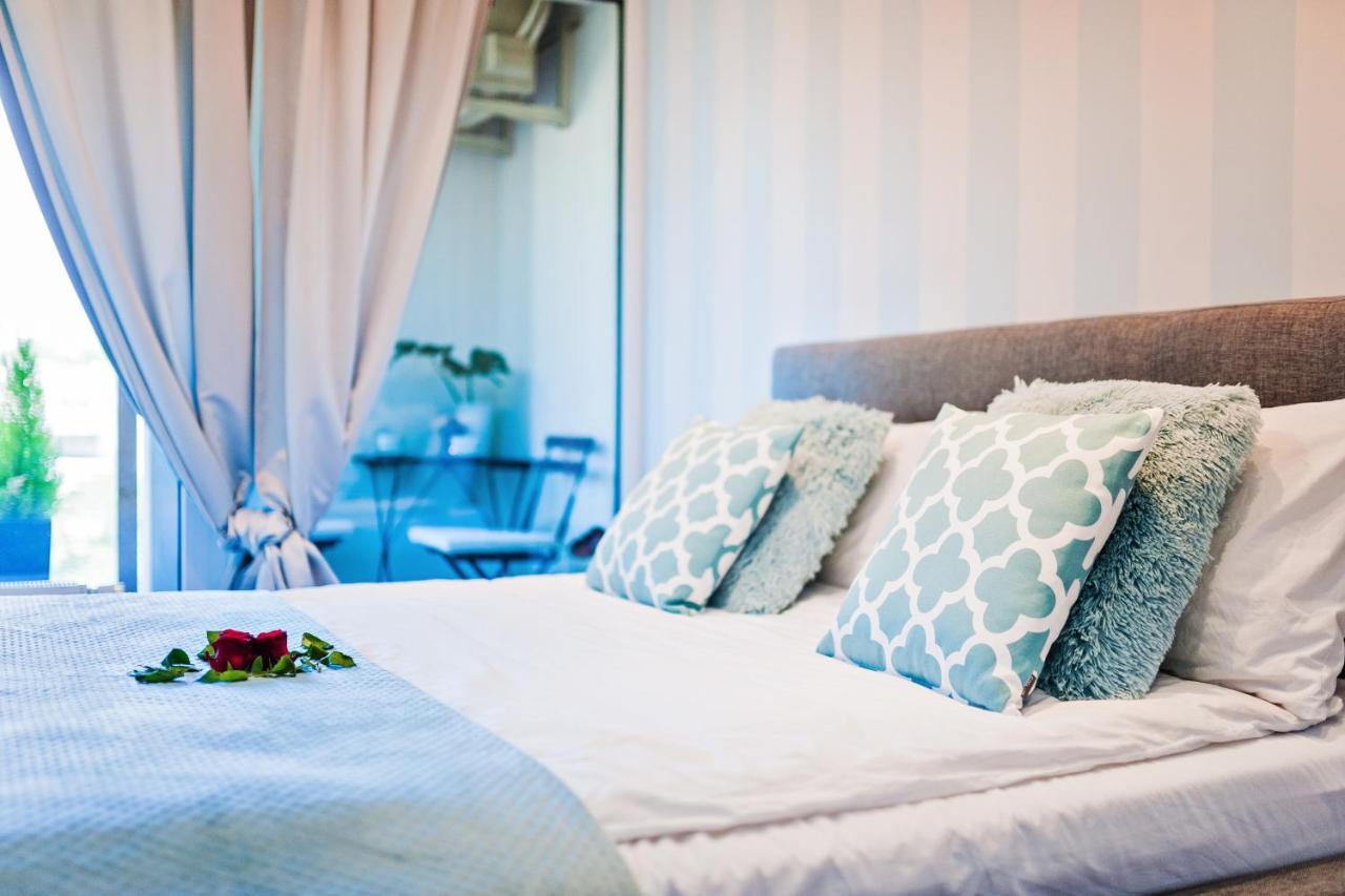 Apartamenty Homely Place Centrum - Stary Rynek - Parking Poznan Ngoại thất bức ảnh