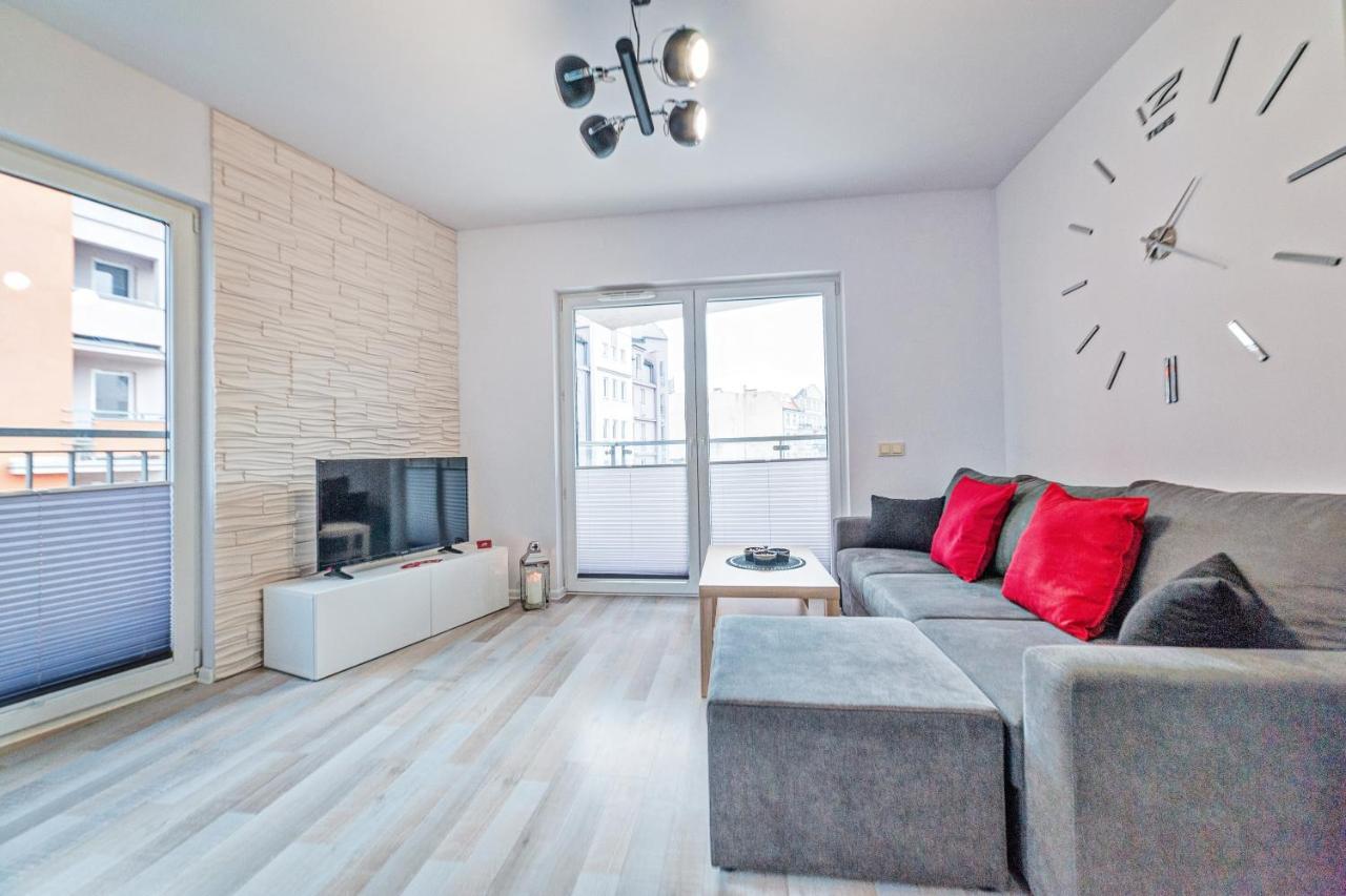 Apartamenty Homely Place Centrum - Stary Rynek - Parking Poznan Ngoại thất bức ảnh