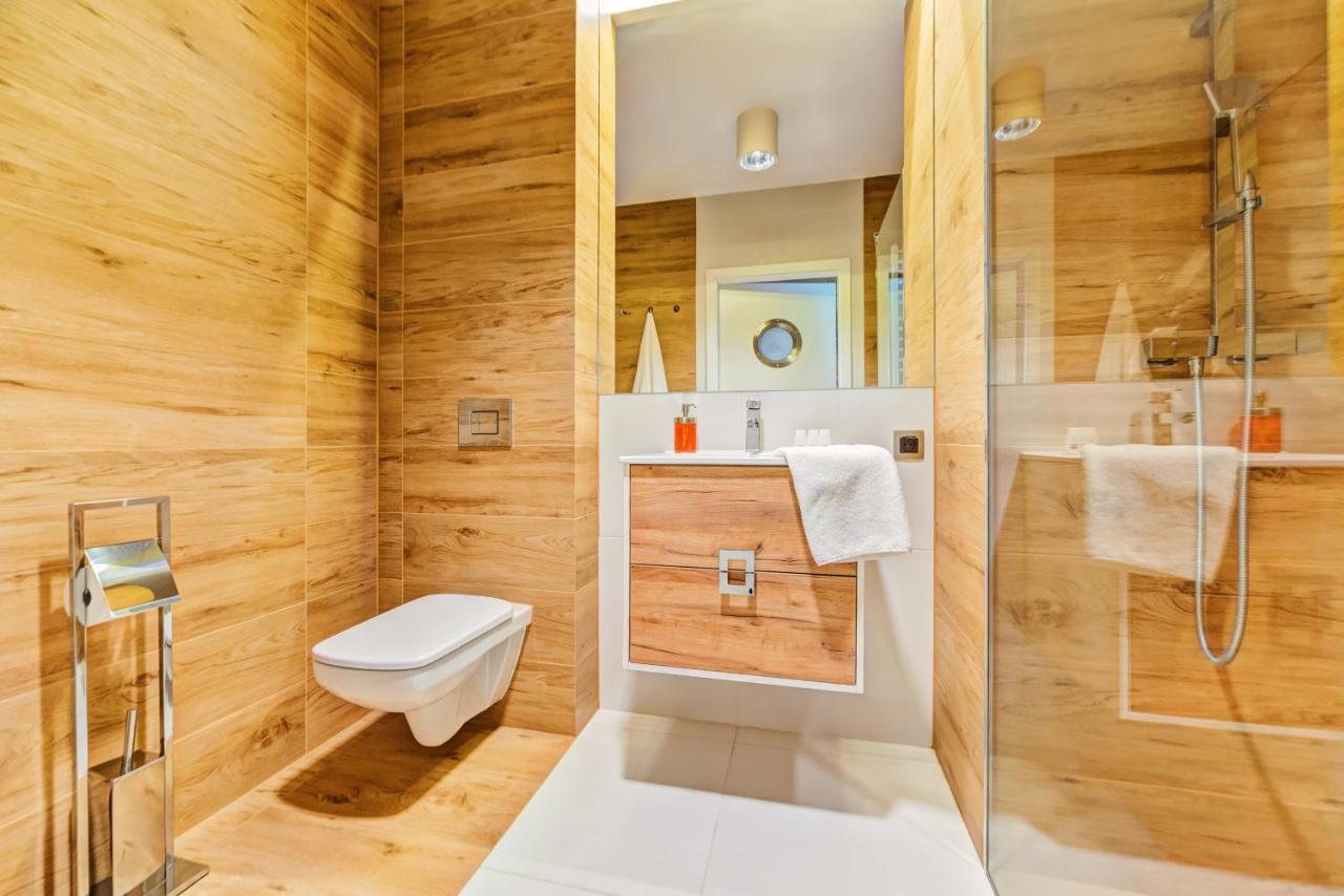 Apartamenty Homely Place Centrum - Stary Rynek - Parking Poznan Ngoại thất bức ảnh