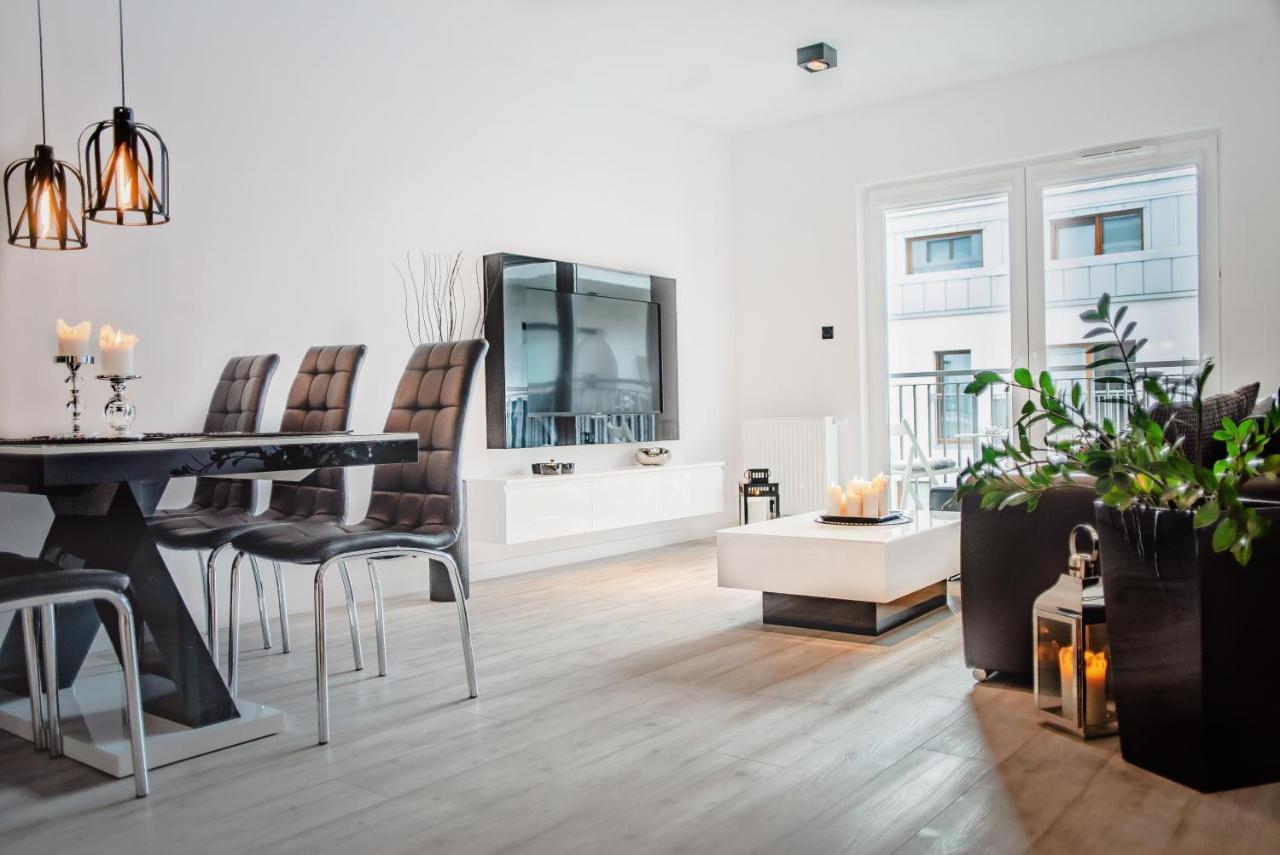 Apartamenty Homely Place Centrum - Stary Rynek - Parking Poznan Ngoại thất bức ảnh